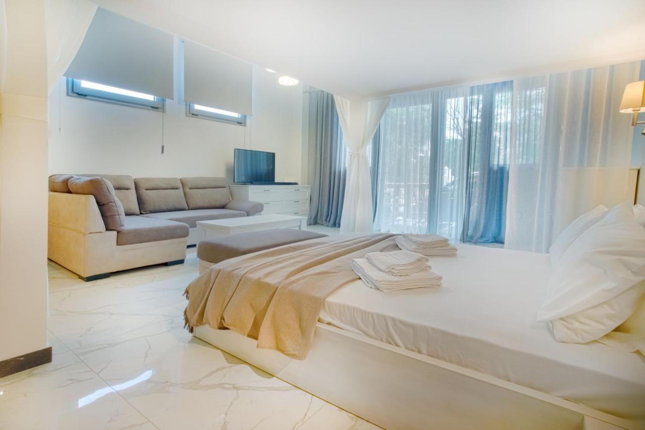 Aelia Loft Apartments, 100M From Beach, Vesta Philoxenia Полихроно Екстериор снимка
